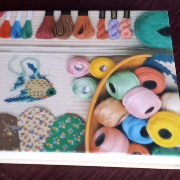 Needlework Instructions Book - Picture 6 of 7